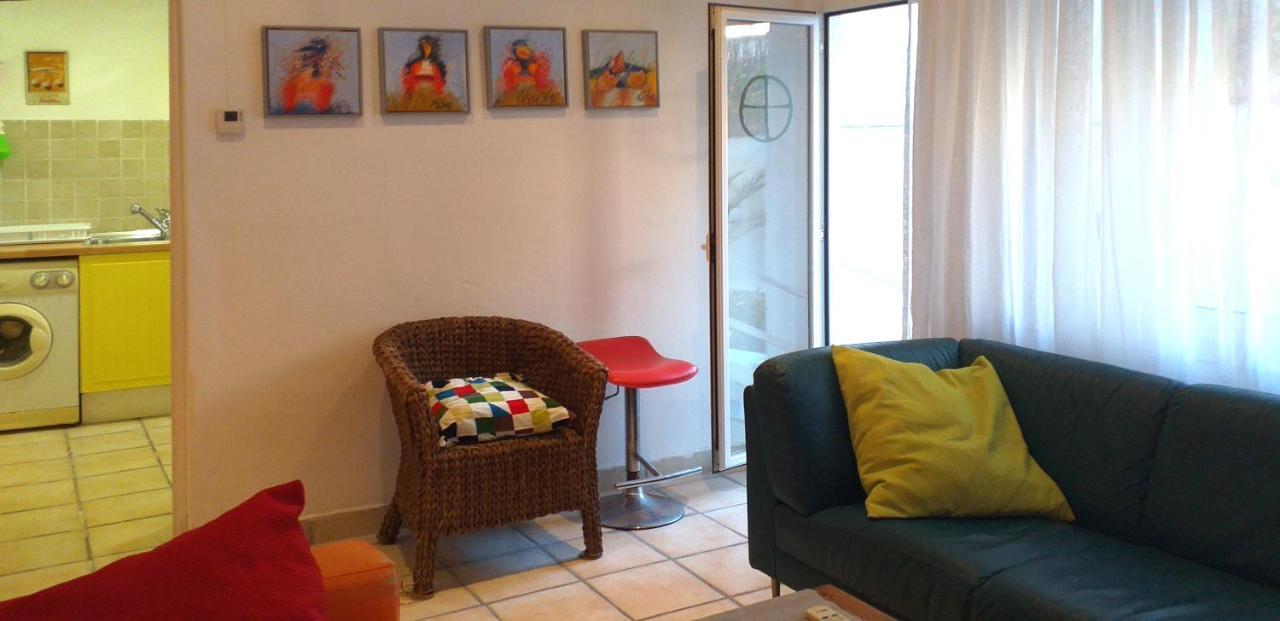 Sa N T I A G O Apartment Sitges Ngoại thất bức ảnh
